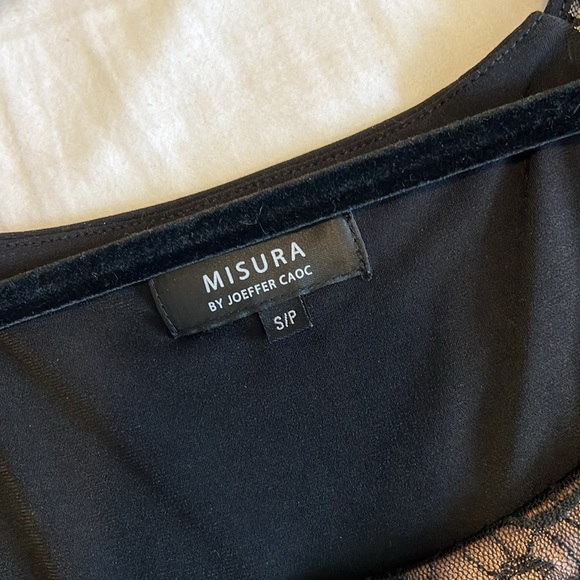 LACE CAP SLEEVE DRESS BLACK - Picture 6 of 9